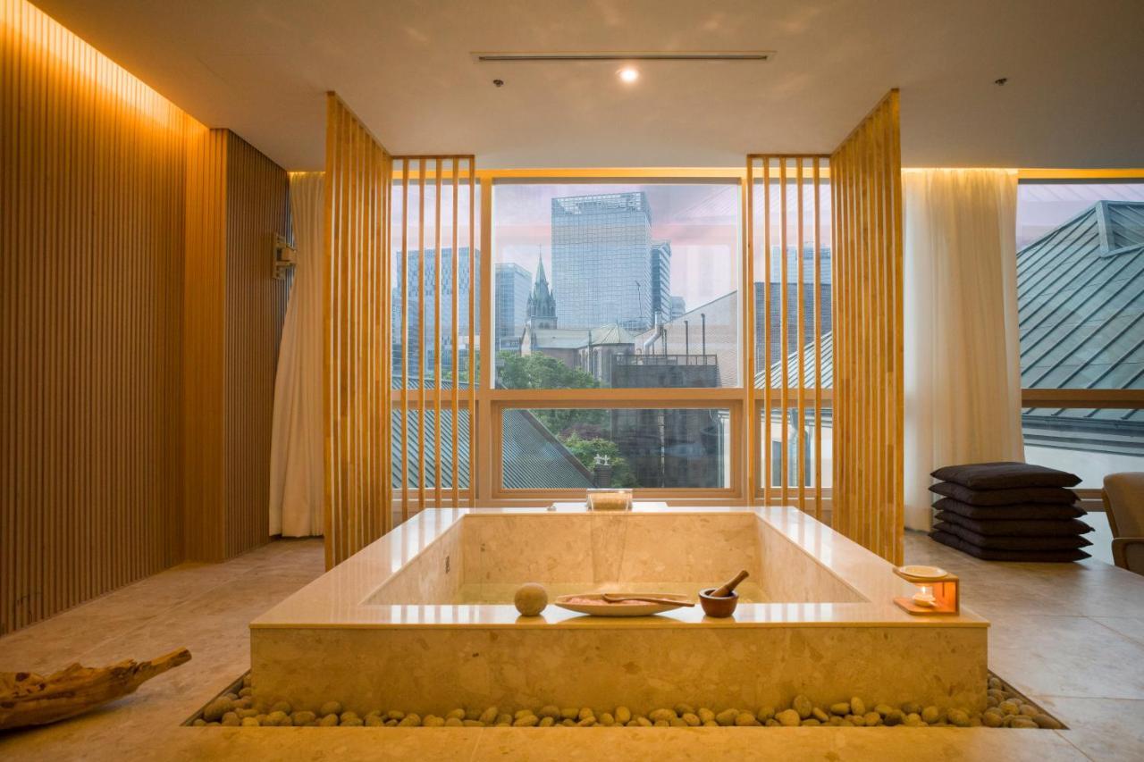 Uh Suite The Myeongdong Сеул Экстерьер фото